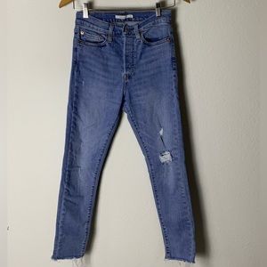 Levi’s Wedgie Skinny Distressed Raw Hem Jeans Button Fly Stretch Hi Rise Size 27